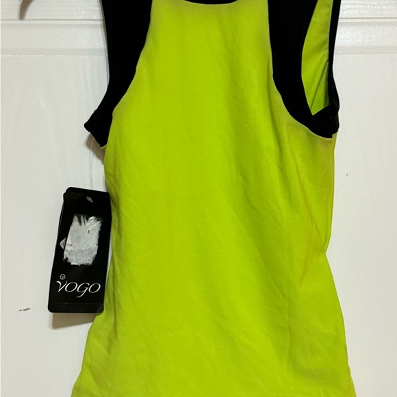 Vogo Athletics Sz S Activewear Top NWT😊😊 - Picture 9 of 9